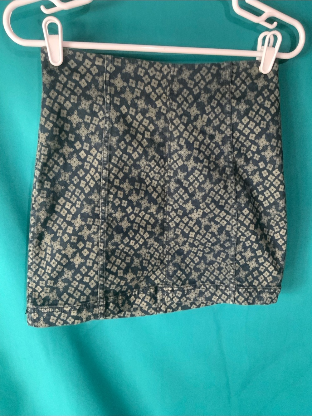 Free People Indigo Combo Geometric Patterned Modern Femme Stretch Mini Skirt